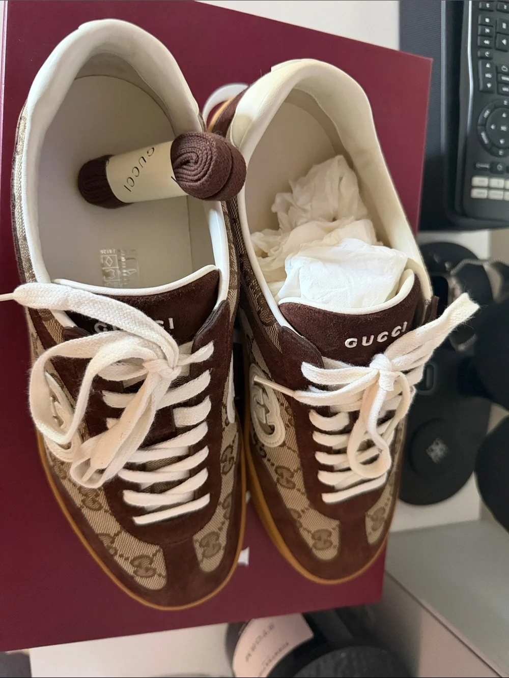 Gucci Brown GG Canvas & Suede Low-Top G75 Sneakers - Picture 2 of 7